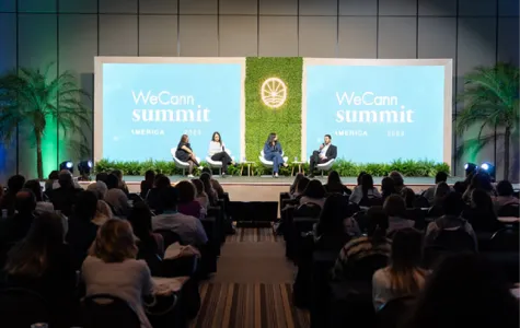 Painel-WeCann-Summit-America-2.webp